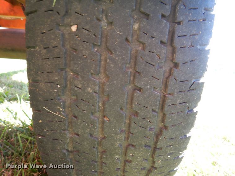 image for item KW9511 2010 Altec DC1317  wood chipper