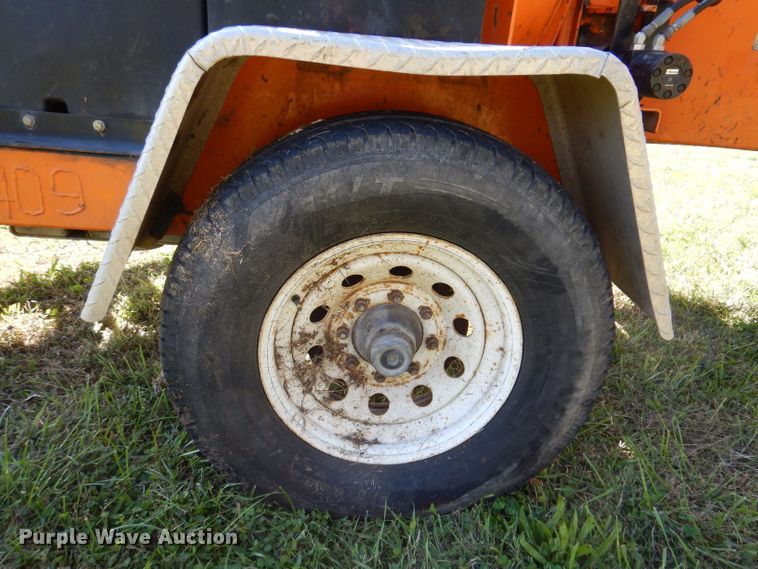 image for item KW9511 2010 Altec DC1317  wood chipper