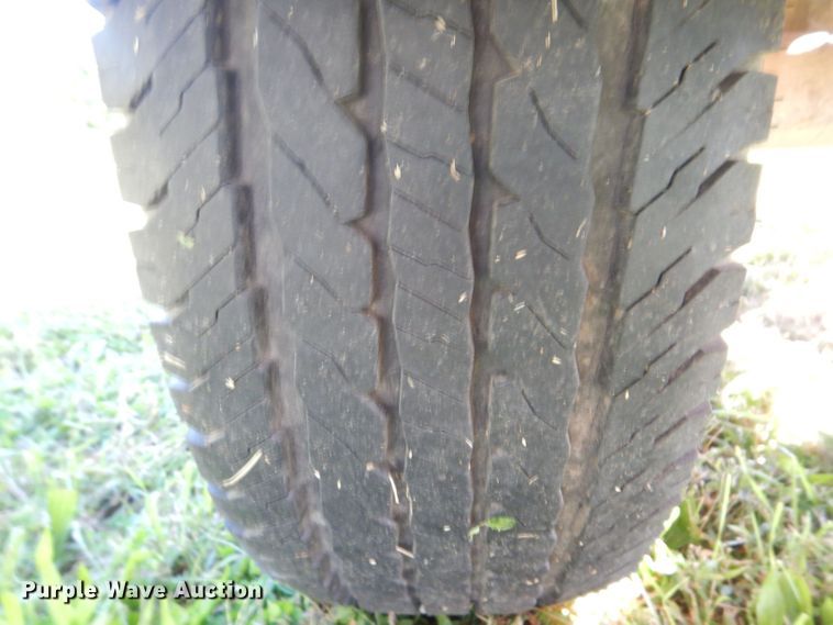 image for item KW9511 2010 Altec DC1317  wood chipper