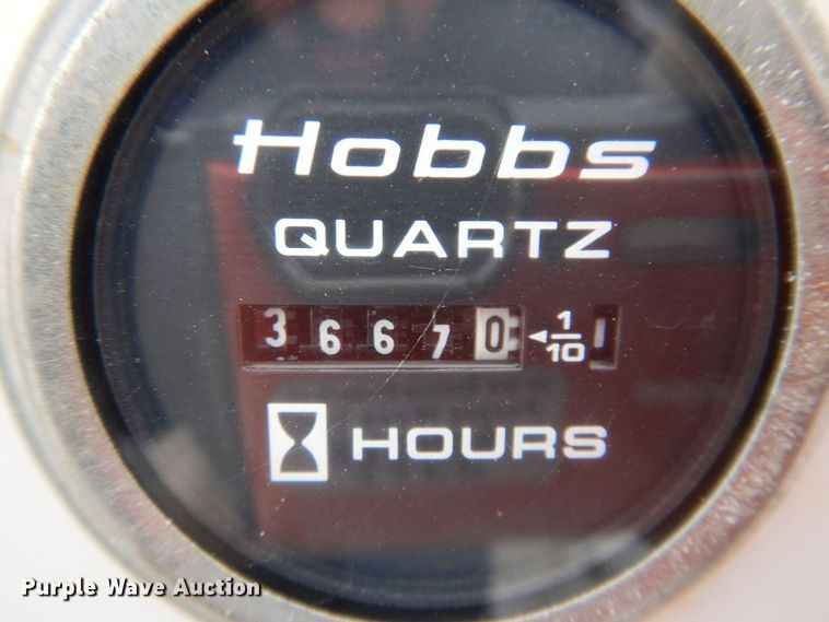 image for item KW9660 2004 GMC C8500  bucket truck