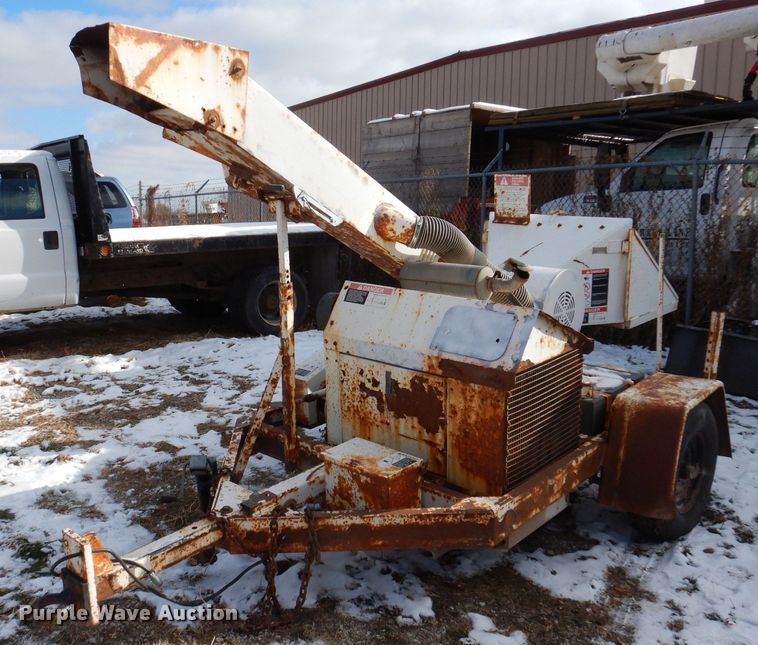 image for item KW9662 Wood Chuck Chipper  wood chipper