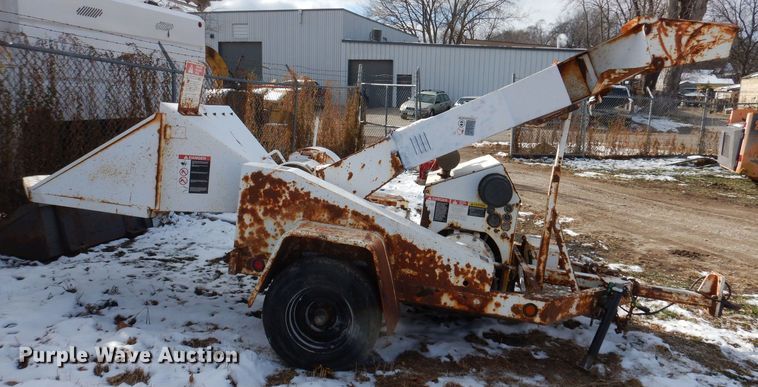 image for item KW9662 Wood Chuck Chipper  wood chipper