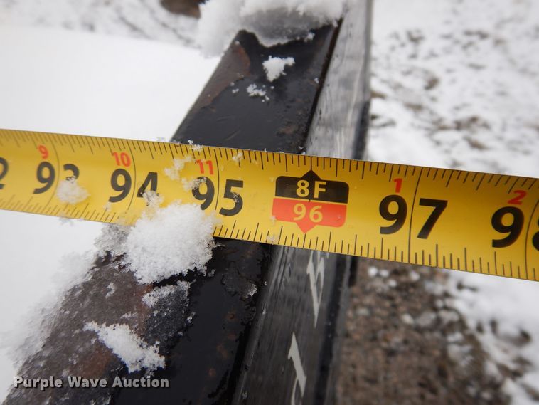 image for item KW9685 2004 Freightliner Business Class M2  flatbed truck