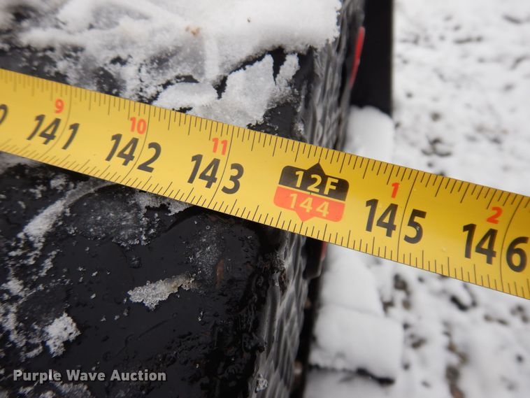 image for item KW9685 2004 Freightliner Business Class M2  flatbed truck