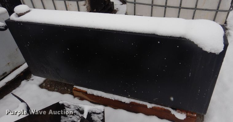 image for item KW9686 (2) auxiliary fuel tanks