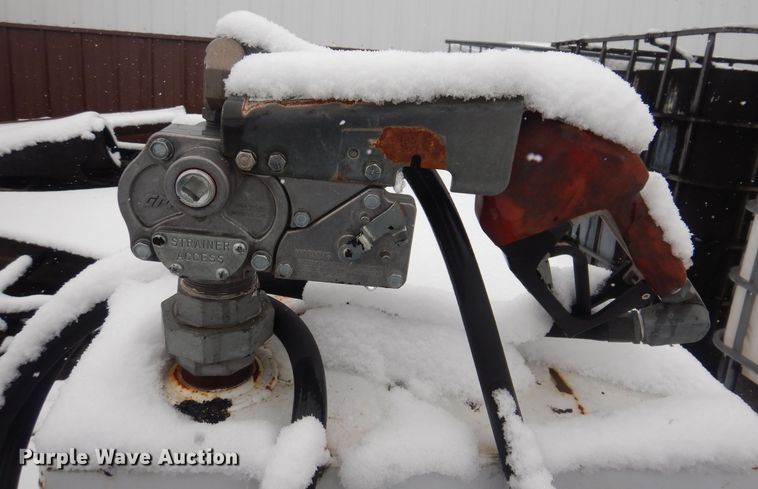 image for item KW9686 (2) auxiliary fuel tanks