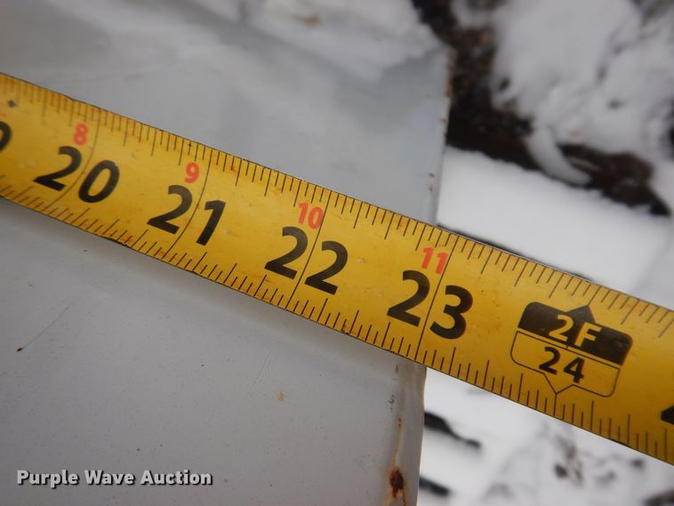 image for item KW9686 (2) auxiliary fuel tanks