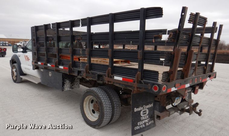 image for item KW9700 2006 Ford F450 Super Duty XL  flatbed truck