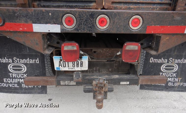 image for item KW9700 2006 Ford F450 Super Duty XL  flatbed truck