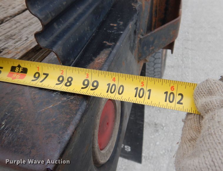 image for item KW9700 2006 Ford F450 Super Duty XL  flatbed truck