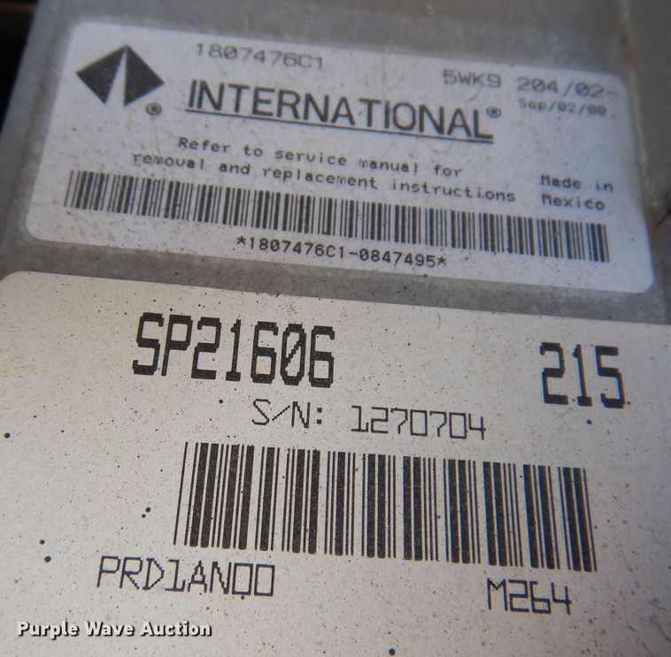 image for item KW9764 2001 International 4700  bucket truck