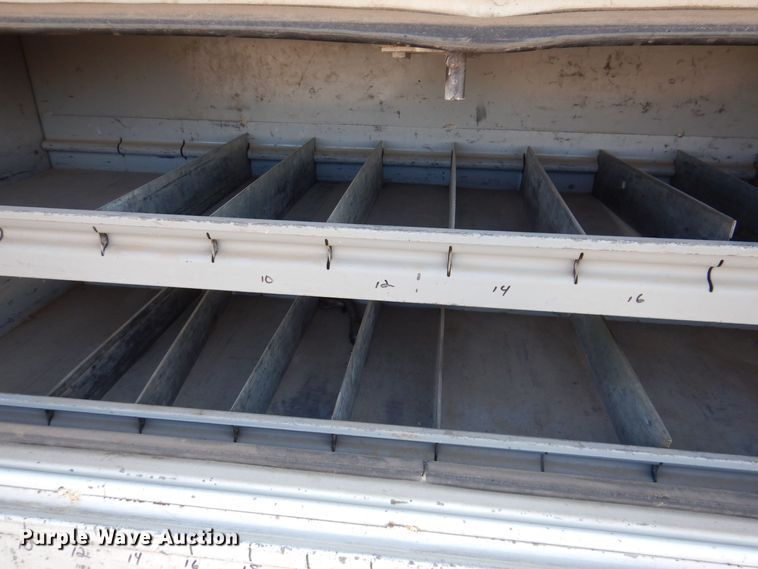 image for item KW9764 2001 International 4700  bucket truck