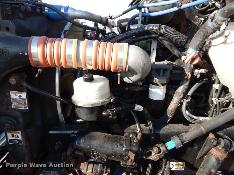 image for item KW9765 2014 Kenworth T370  truck cab and chassis