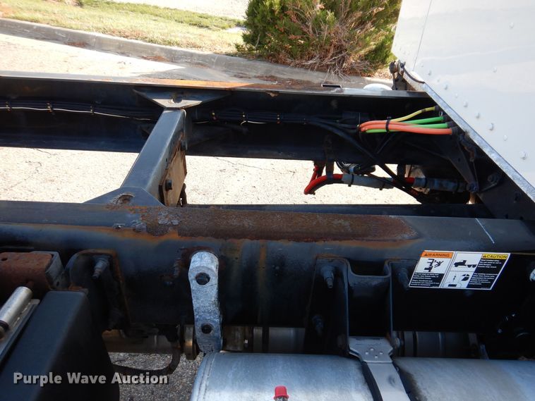 image for item KW9765 2014 Kenworth T370  truck cab and chassis