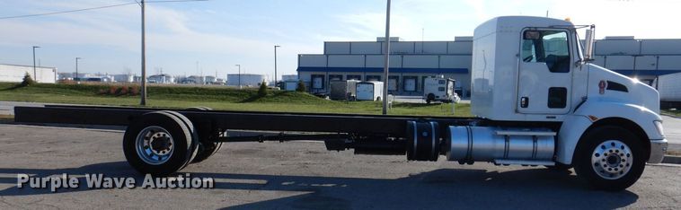 image for item KW9766 2014 Kenworth T370  truck cab and chassis