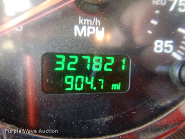 image for item KW9766 2014 Kenworth T370  truck cab and chassis