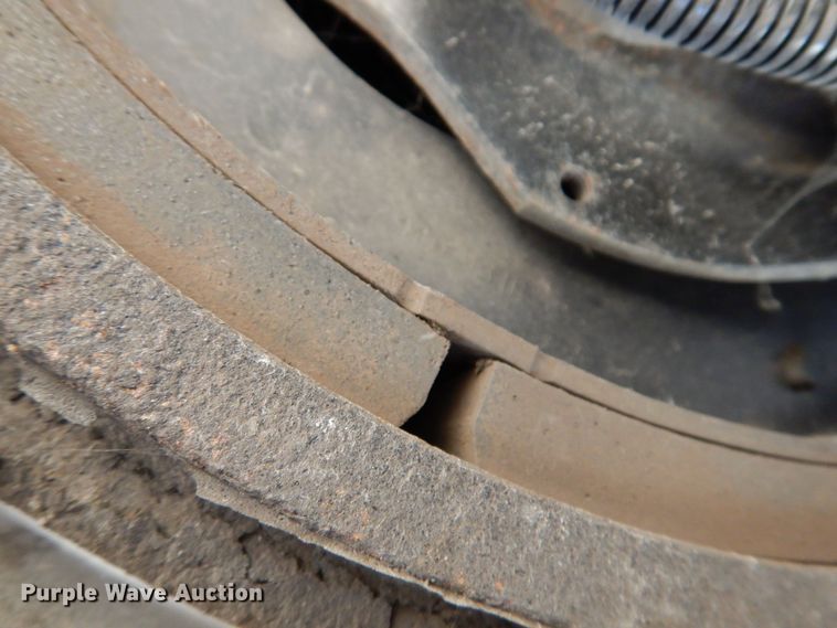 image for item KW9766 2014 Kenworth T370  truck cab and chassis