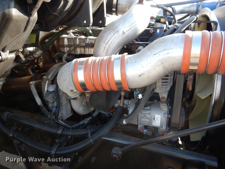 image for item KW9766 2014 Kenworth T370  truck cab and chassis