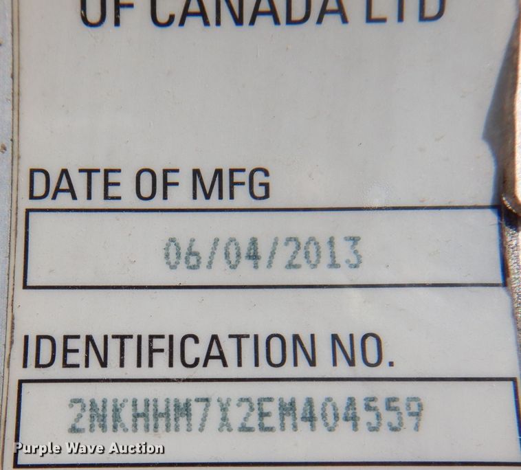 image for item KW9766 2014 Kenworth T370  truck cab and chassis