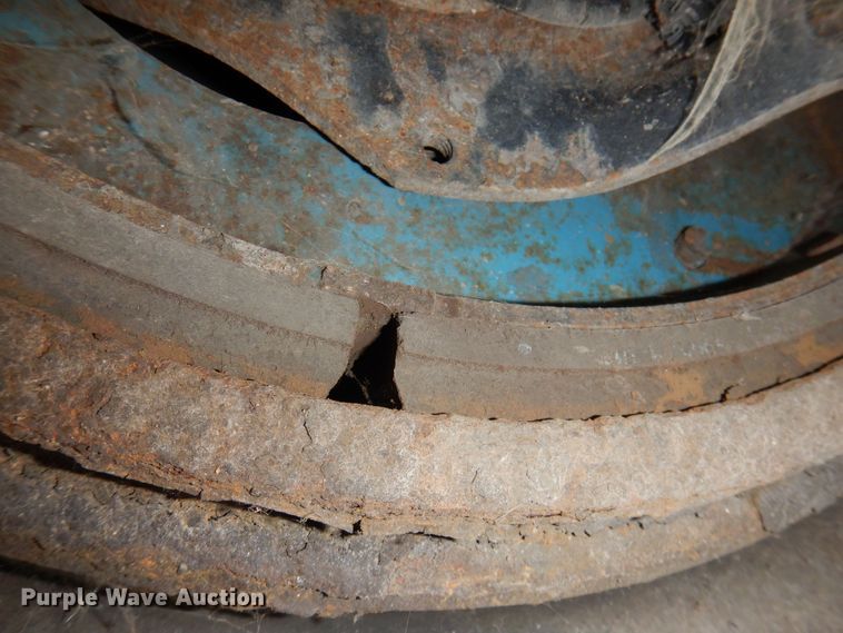 image for item KW9767 2014 Kenworth T370  truck cab and chassis