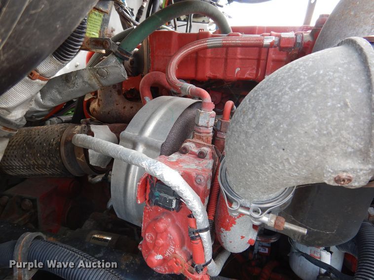 image for item KW9767 2014 Kenworth T370  truck cab and chassis