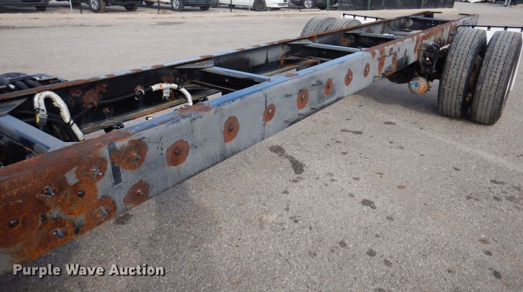 image for item KW9767 2014 Kenworth T370  truck cab and chassis