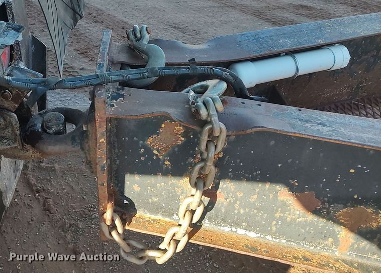 image for item LK9343 1999 Pero  equipment trailer