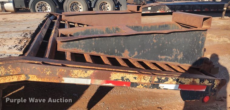 image for item LK9343 1999 Pero  equipment trailer