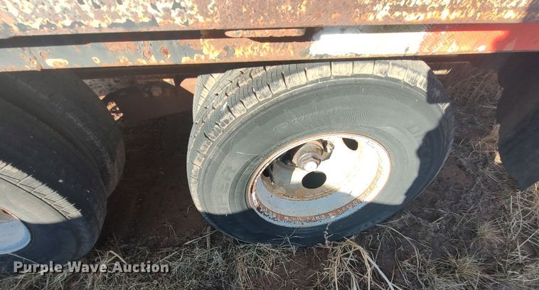 image for item LK9343 1999 Pero  equipment trailer