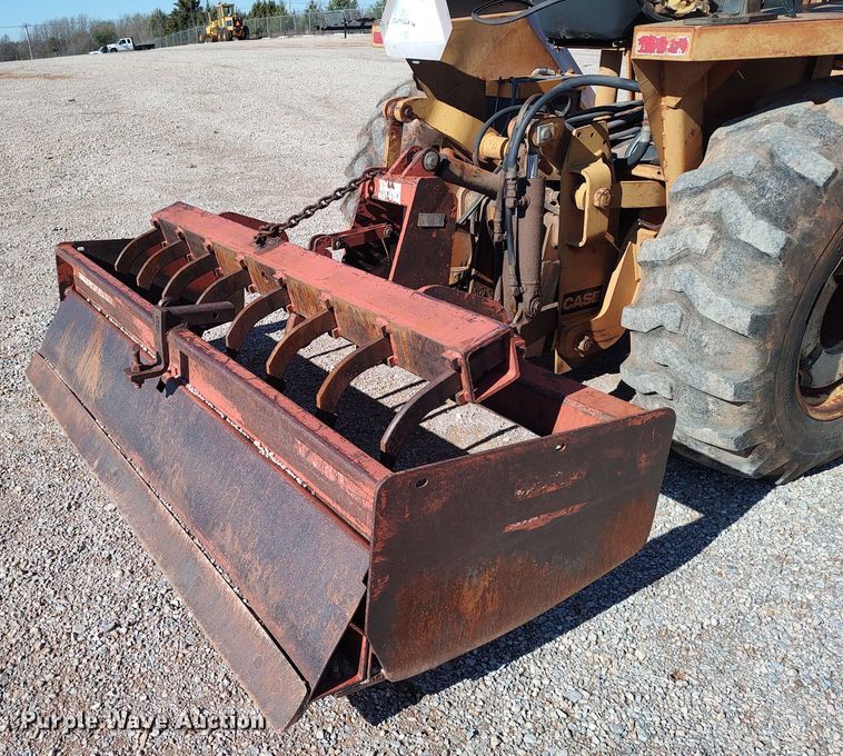 image for item LK9348 Case 480LL  landscape tractor