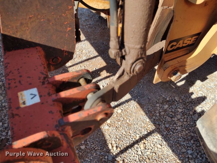 image for item LK9348 Case 480LL  landscape tractor