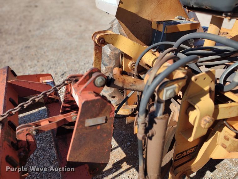 image for item LK9348 Case 480LL  landscape tractor