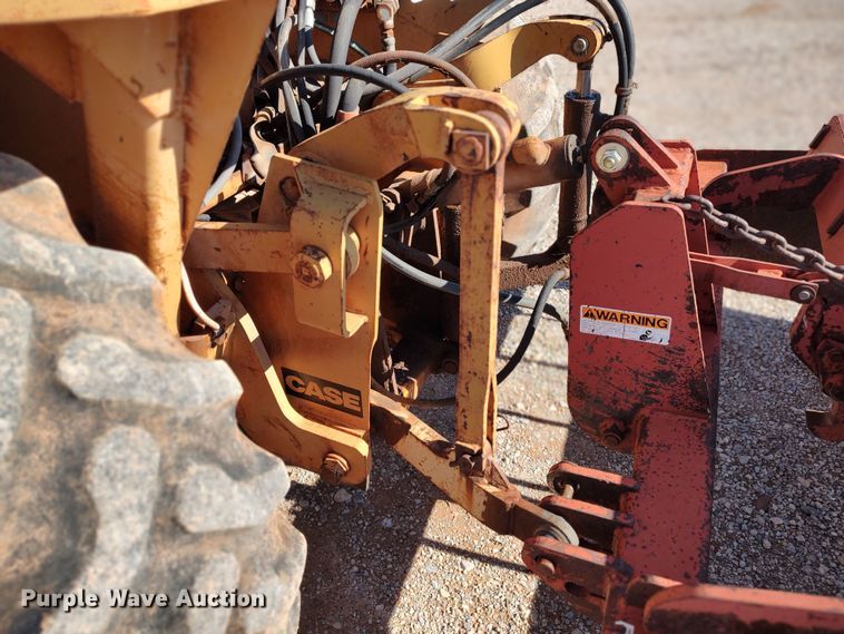 image for item LK9348 Case 480LL  landscape tractor