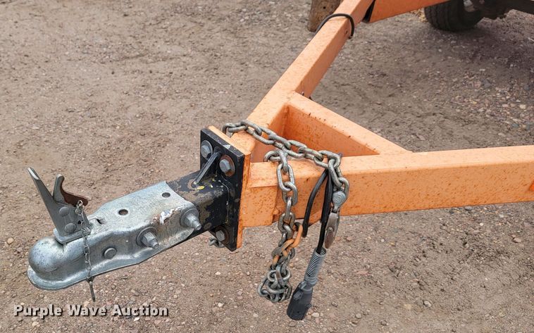 image for item LL9690 2007 Ver-Mac  message board trailer