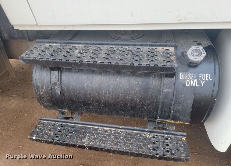 image for item LL9691 2006 International 4300  flatbed truck with crash attenuator