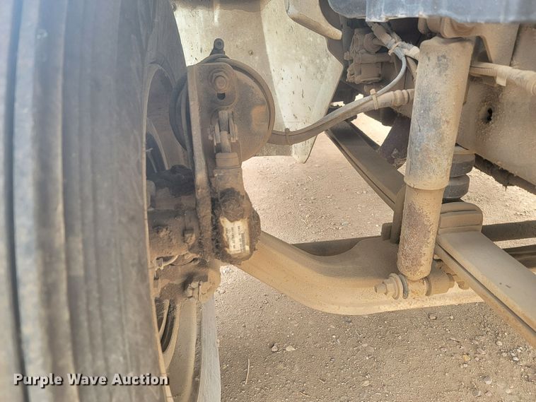 image for item LL9691 2006 International 4300  flatbed truck with crash attenuator