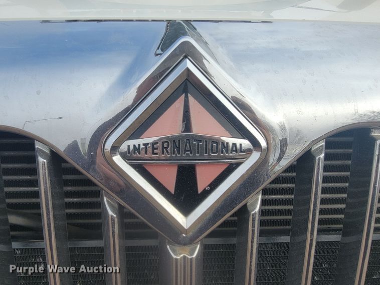 image for item LL9691 2006 International 4300  flatbed truck with crash attenuator