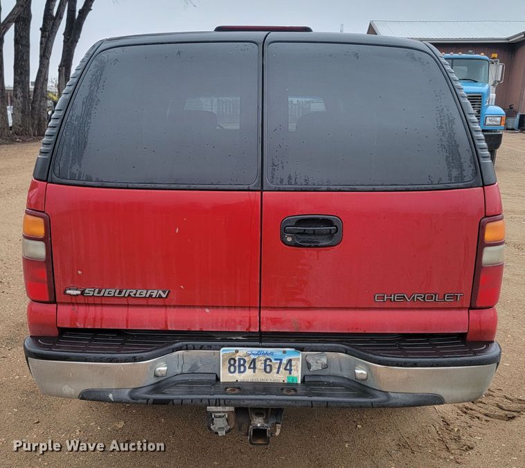 image for item LL9713 2001 Chevrolet Suburban  SUV