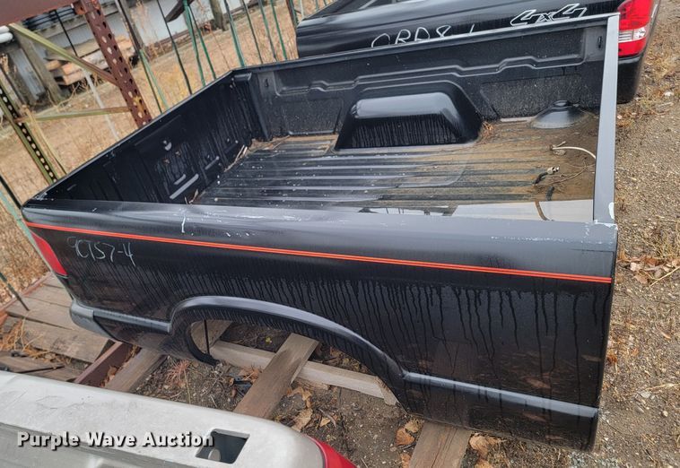 image for item LL9716 (4) pickup beds