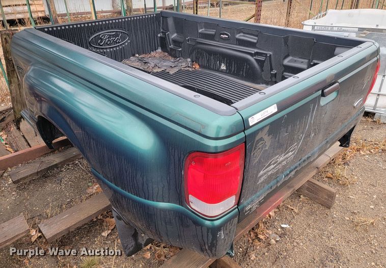 image for item LL9716 (4) pickup beds