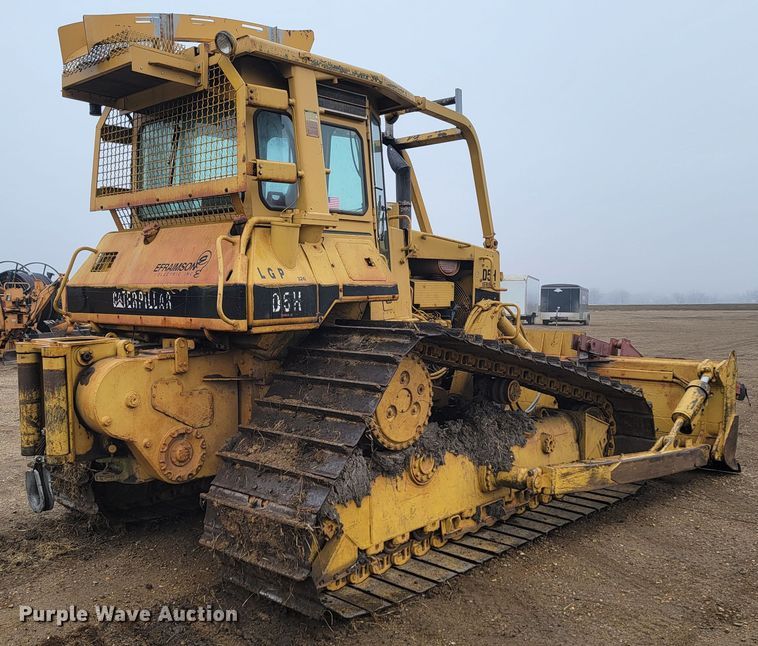image for item LL9721 Caterpillar D5H LGP Series II  dozer
