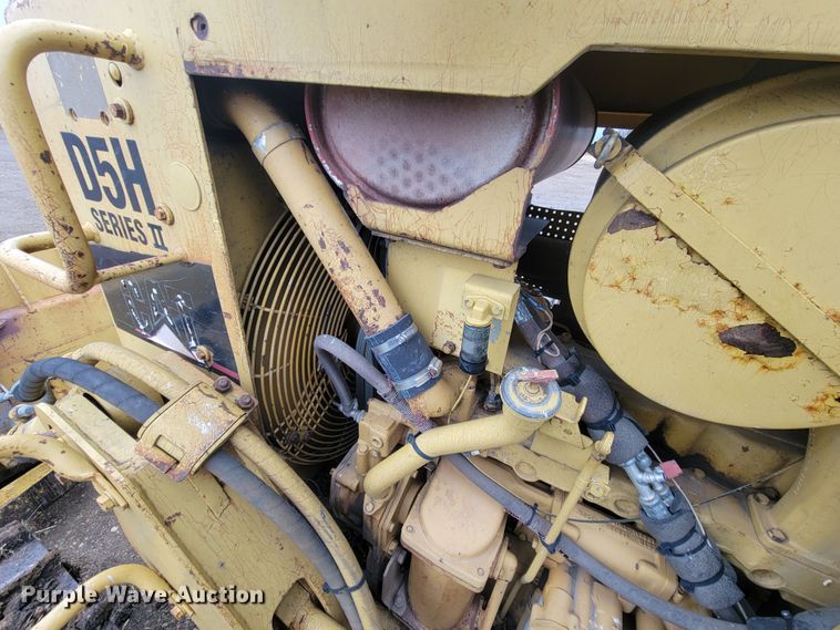image for item LL9721 Caterpillar D5H LGP Series II  dozer