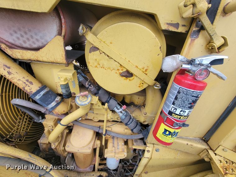 image for item LL9721 Caterpillar D5H LGP Series II  dozer