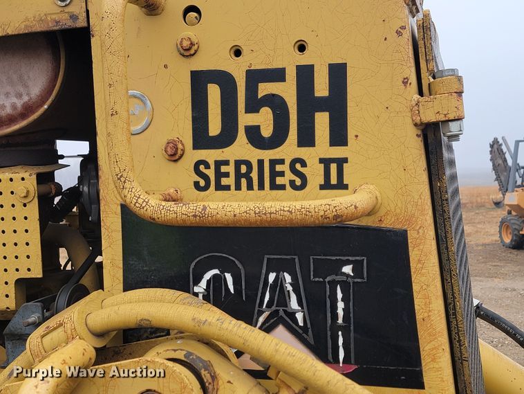 image for item LL9721 Caterpillar D5H LGP Series II  dozer