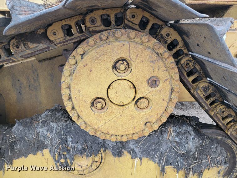 image for item LL9721 Caterpillar D5H LGP Series II  dozer
