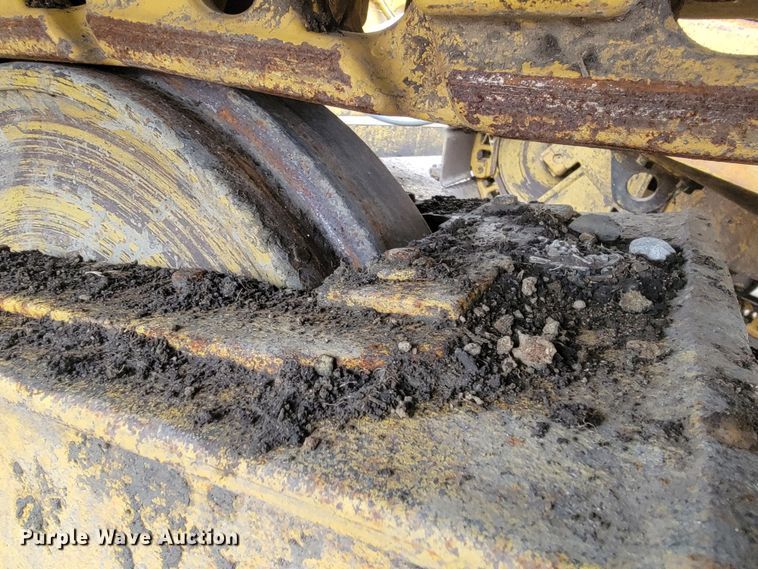 image for item LL9721 Caterpillar D5H LGP Series II  dozer