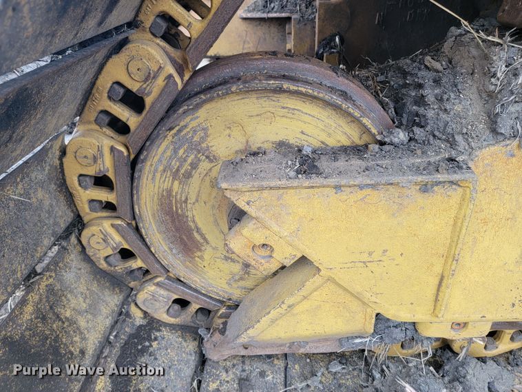 image for item LL9721 Caterpillar D5H LGP Series II  dozer