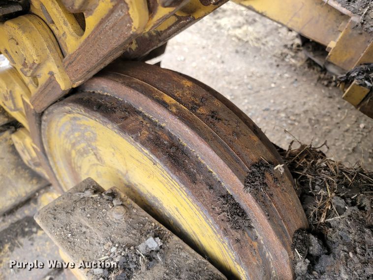 image for item LL9721 Caterpillar D5H LGP Series II  dozer