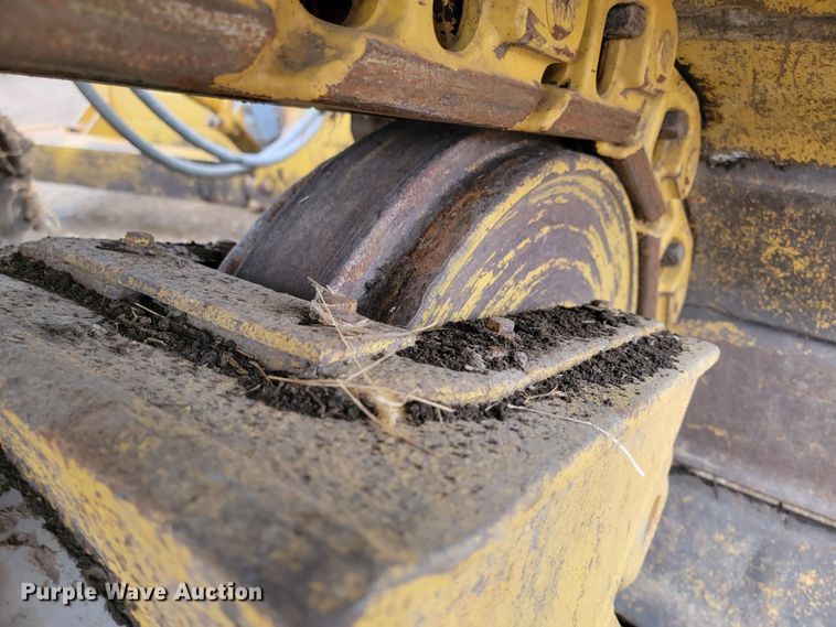 image for item LL9721 Caterpillar D5H LGP Series II  dozer