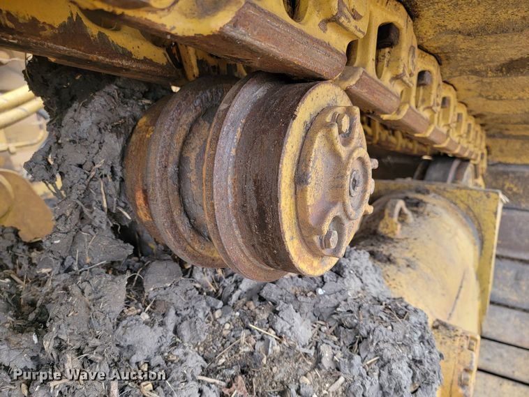 image for item LL9721 Caterpillar D5H LGP Series II  dozer